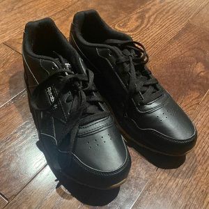 Reebok Men’s Classic Harman Run Sneakers, Black, Men’s size 8